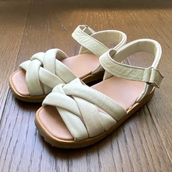 Zara girls sandal - size 26 EU, 9.5 US - Picture 3 of 8